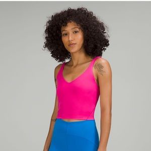 Lulu align crop tank